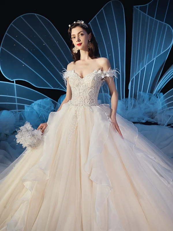 Elegant Champagne Wedding Dresses 2019 Ball Gown Off-The-Shoulder Feather Short Sleeve Backless Beading Appliques Lace Cathedral Train Ruffle