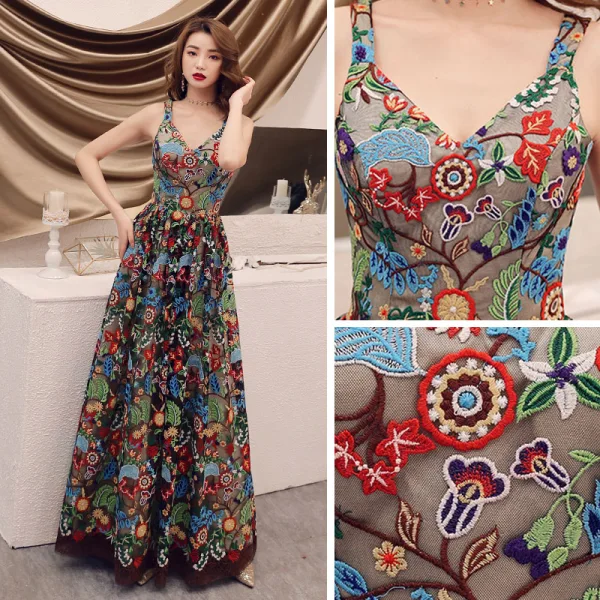 Colored Champagne Floral Prom Dresses 2019 A-Line / Princess Shoulders Sleeveless Appliques Lace Floor-Length / Long Ruffle Backless Formal Dresses