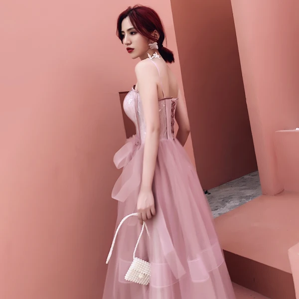 Élégant Perle Rose Robe De Soirée 2019 Princesse Bretelles Spaghetti Sans Manches Noeud Longue Volants Dos Nu Robe De Ceremonie