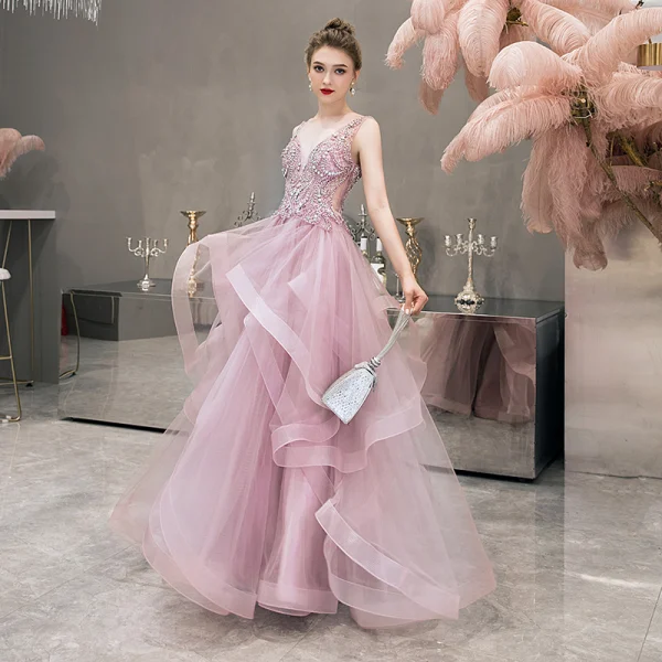 Illusion Rosa Abendkleider 2019 A Linie Tiefer V-Ausschnitt Ärmellos Perle Strass Perlenstickerei Lange Fallende Rüsche Rückenfreies Festliche Kleider
