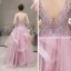 Illusion Rosa Abendkleider 2019 A Linie Tiefer V-Ausschnitt Ärmellos Perle Strass Perlenstickerei Lange Fallende Rüsche Rückenfreies Festliche Kleider