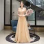 Illusion Gold Durchsichtige Abendkleider 2019 A Linie Rundhalsausschnitt Kurze Ärmel Strass Perlenstickerei Sweep / Pinsel Zug Rüschen Festliche Kleider