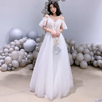 Abordable Blanche Organza Transparentes Robe De Soirée 2019 Princesse Bretelles Spaghetti Longue Volants Dos Nu Robe De Ceremonie