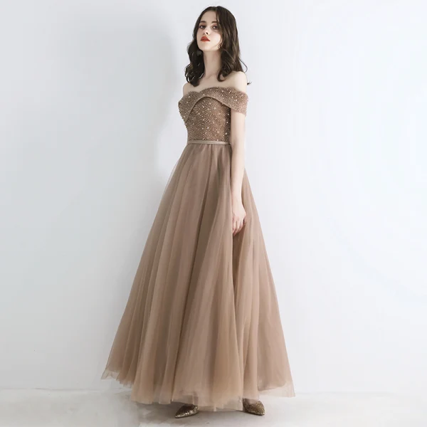 Élégant Champagne Robe De Soirée 2019 Princesse De l'épaule Manches Courtes Appliques En Dentelle Paillettes Perlage Ceinture Longue Volants Dos Nu Robe De Ceremonie