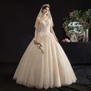Affordable Champagne Outdoor Garden Wedding Dresses 2019 A Line Princess Sweetheart Sleeveless Backless Appliques Lace Beading Glitter Tulle Floor Length Long Ruffle