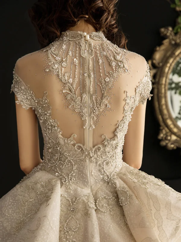 Luxury / Gorgeous Vintage / Retro Champagne See-through Wedding Dresses 2019 Ball Gown High Neck Short Sleeve Glitter Tulle Appliques Lace Beading Cathedral Train