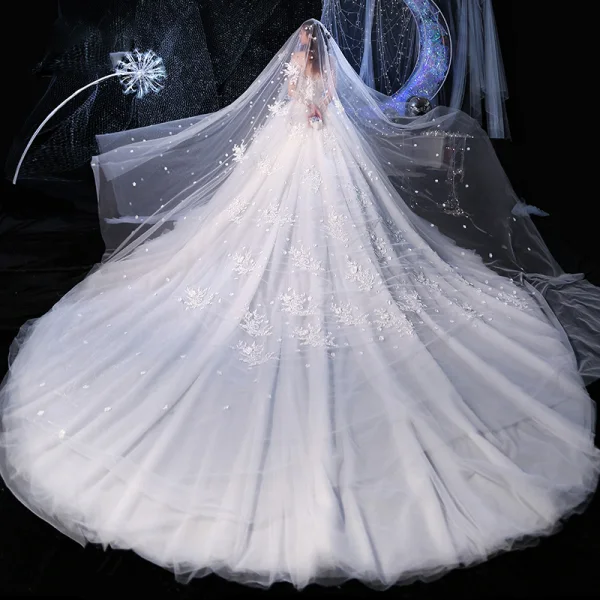 Romantique Ivoire Transparentes Robe De Mariée 2019 Robe Boule Encolure Carrée Manches Longues Dos Nu Perlage Appliques En Dentelle Cathedral Train Volants
