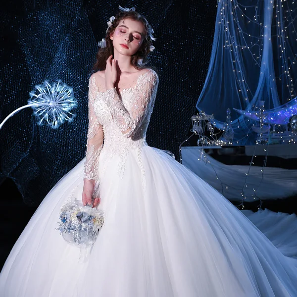 Romantique Ivoire Transparentes Robe De Mariée 2019 Robe Boule Encolure Carrée Manches Longues Dos Nu Perlage Appliques En Dentelle Cathedral Train Volants
