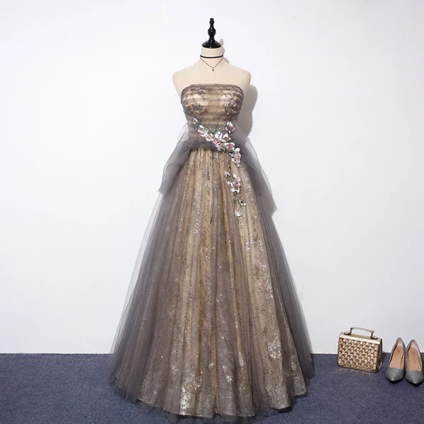 Elegante Grijs Goud Doorzichtige Galajurken 2019 A lijn Strapless Mouwloos Appliques Bloem Kralen Glans Tule Lange Ruche Ruglooze Gelegenheid Jurken