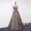 Luxe Grijs Goud Doorzichtige Avondjurken 2019 A lijn Unieke Strapless Mouwloos Appliques Bloem Kralen Glans Tule Lange Ruche Ruglooze Gelegenheid Jurken
