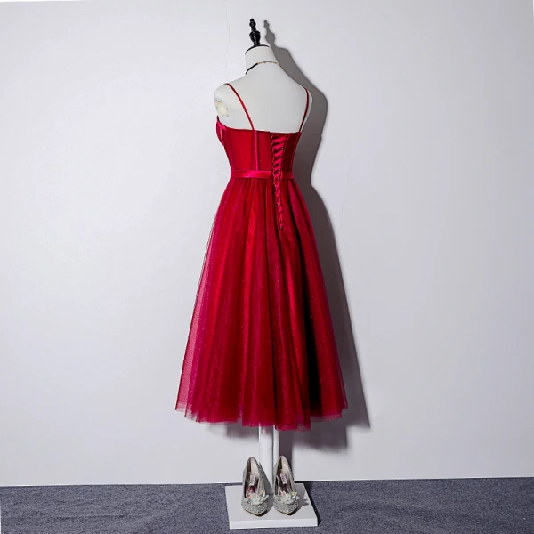 Chic / Beautiful Burgundy Homecoming Graduation Dresses 2019 A-Line / Princess Spaghetti Straps Sleeveless Sash Glitter Tulle Tea-length Ruffle Backless Formal Dresses
