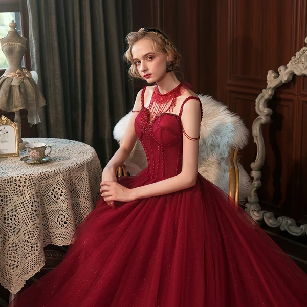 Meilleure Rouge Robe De Soirée 2020 Princesse Bretelles Spaghetti Sans Manches Perlage Gland Glitter Tulle Train De Balayage Dos Nu Robe De Ceremonie