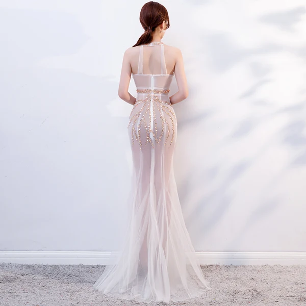 Sexy Blanche Transparentes Été Robe De Soirée 2019 Trompette / Sirène Encolure Dégagée Sans Manches Perlage Longue Volants Dos Nu Robe De Ceremonie