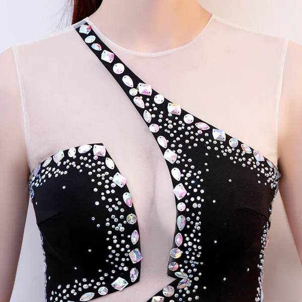 Sexy Schwarz Durchsichtige Abendkleider 2019 Meerjungfrau Rundhalsausschnitt Ärmellos Perlenstickerei Strass Sweep / Pinsel Zug Festliche Kleider