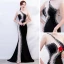 Sexy Schwarz Durchsichtige Abendkleider 2019 Meerjungfrau Rundhalsausschnitt Ärmellos Perlenstickerei Strass Sweep / Pinsel Zug Festliche Kleider