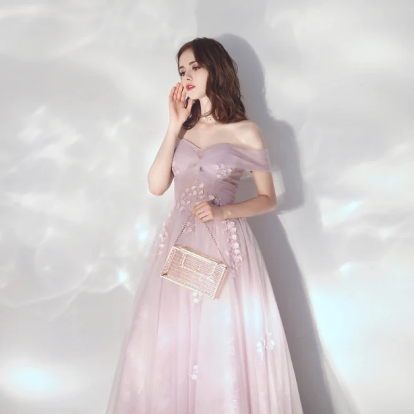 Elegant Blushing Pink Evening Dresses  2019 A-Line / Princess Off-The-Shoulder Short Sleeve Appliques Flower Beading Floor-Length / Long Ruffle Backless Formal Dresses