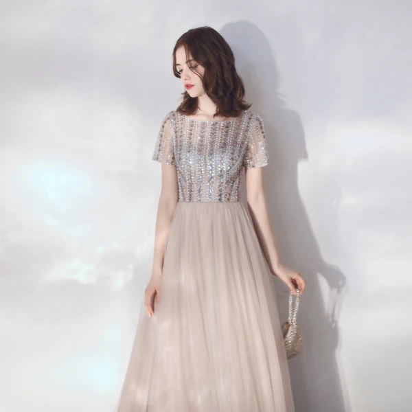 Illusion Champagne Grey See-through Evening Dresses  2019 A-Line / Princess Scoop Neck Short Sleeve Rhinestone Beading Floor-Length / Long Ruffle Formal Dresses