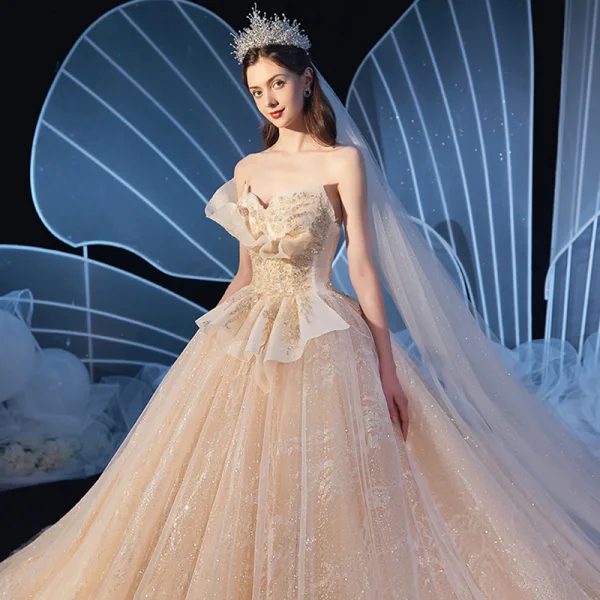 Fine Champagne Brudekjoler 2019 Ballkjole Kjæreste Uten Ermer Ryggløse Glitter Tyll Appliques Blonder Beading Cathedral Train Buste