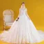 Vintage / Originale Ivoire Transparentes Robe De Mariée 2020 Robe Boule Col Haut 3/4 Manches Dos Nu Glitter Tulle Appliques En Dentelle Perlage Perle Royal Train Volants