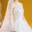 Vintage / Originale Ivoire Transparentes Robe De Mariée 2020 Robe Boule Col Haut 3/4 Manches Dos Nu Glitter Tulle Appliques En Dentelle Perlage Perle Royal Train Volants