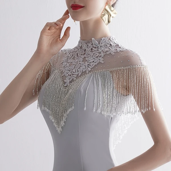 Vintage / Originale Gris Transparentes Robe De Soirée 2020 Trompette / Sirène Col Haut Sans Manches Appliques En Dentelle Faux Diamant Perlage Gland Train De Balayage Volants Robe De Ceremonie