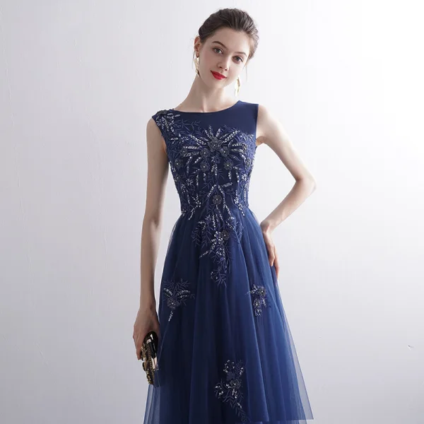 Elegant Navy Blue Evening Dresses  2020 A-Line / Princess Scoop Neck Sleeveless Appliques Lace Beading Floor-Length / Long Ruffle Formal Dresses