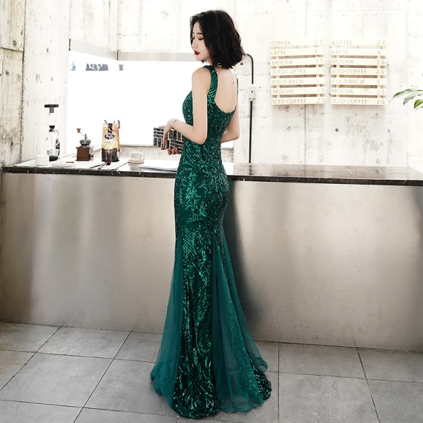 Chic / Belle Vert Foncé Robe De Soirée 2020 Trompette / Sirène épaules Sans Manches Glitter Paillettes Longue Volants Dos Nu Robe De Ceremonie