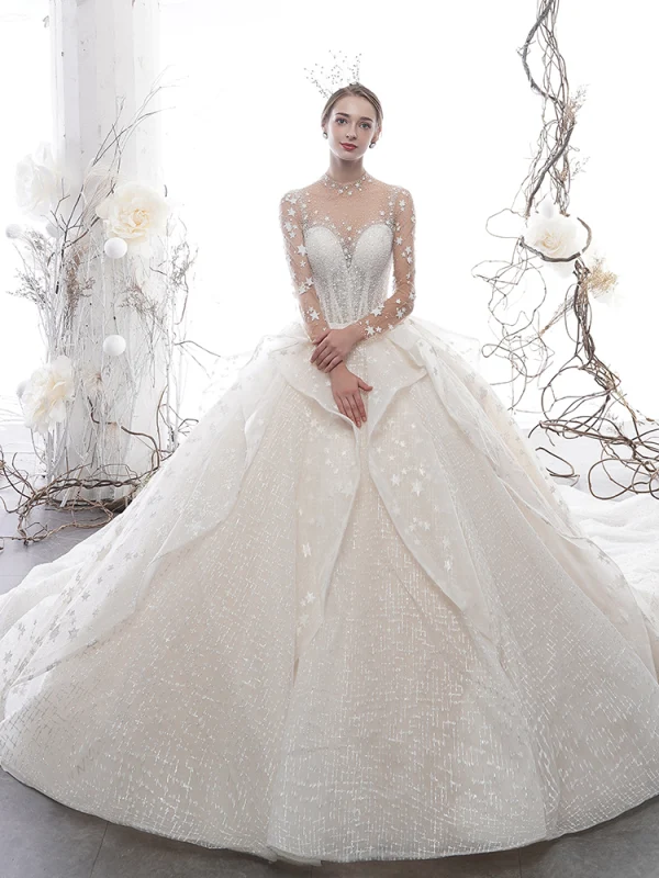 Étourdissant Ivoire Transparentes Étoile Robe De Mariée 2020 Robe Boule Col Haut Manches Longues Dos Nu Glitter Tulle Fait main Perlage Cathedral Train Volants