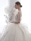 Étourdissant Ivoire Transparentes Étoile Robe De Mariée 2020 Robe Boule Col Haut Manches Longues Dos Nu Glitter Tulle Fait main Perlage Cathedral Train Volants