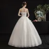 Affordable Ivory Wedding Dresses 2020 A-Line / Princess Sweetheart Sleeveless Backless Appliques Flower Beading Pearl Glitter Tulle Floor-Length / Long Ruffle