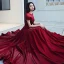 Élégant Bordeaux Transparentes Robe De Soirée 2019 Princesse Encolure Dégagée Manches Courtes Dos Nu Appliques En Dentelle Perlage Faux Diamant Ceinture Longue Volants Robe De Ceremonie