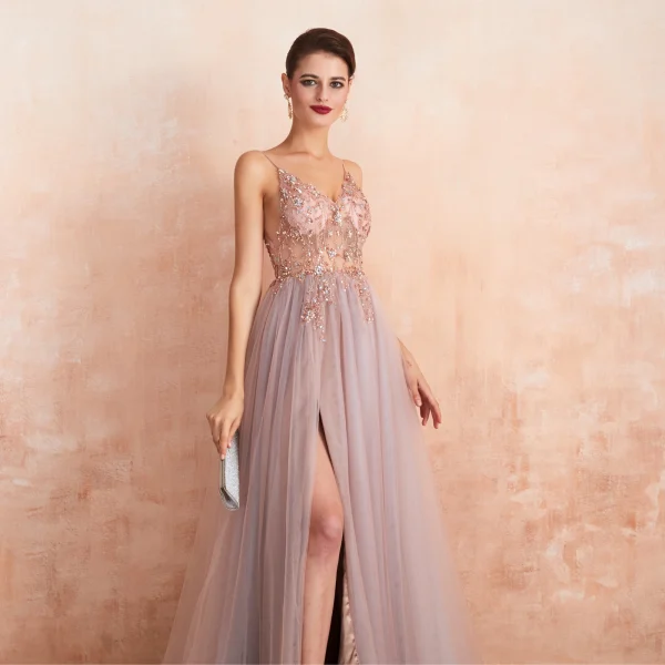 High End Sexy Himmelblau Durchsichtige Abendkleider 2020 A Linie Spaghettiträger Ärmellos Perlenstickerei Gespaltete Front Sweep / Pinsel Zug Rüschen Rückenfreies Festliche Kleider