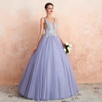 Haut De Gamme Lavande Robe De Soirée 2020 Princesse Col V Profond Sans Manches Appliques En Dentelle Perlage Longue Volants Dos Nu Robe De Ceremonie