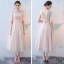 Chic / Belle Perle Rose Robe Demoiselle D'honneur 2018 Princesse Appliques En Dentelle Thé Longueur Volants Dos Nu Robe Pour Mariage