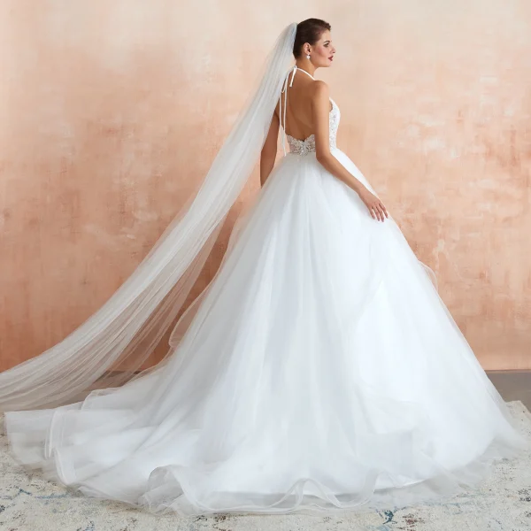 Illusion Ivory Wedding Dresses 2020 Ball Gown Halter Backless Sleeveless Appliques Lace Court Train Ruffle