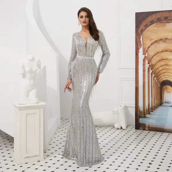 Luxe Scintillantes Gris Robe De Soirée 2020 Trompette / Sirène Transparentes Col v profond Manches Longues Paillettes Perlage Gland Ceinture Longue Robe De Ceremonie