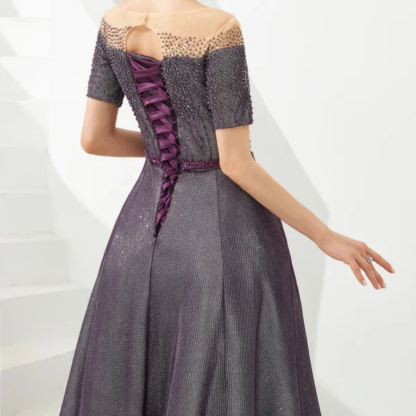 High End Durchsichtige Traube Abendkleider 2020 A Linie Rundhalsausschnitt Kurze Ärmel Glanz Polyester Handgefertigt Perlenstickerei Stoffgürtel Lange Rückenfreies Festliche Kleider