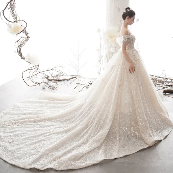 Sparkly Champagne Wedding Dresses 2020 Ball Gown Off-The-Shoulder Short Sleeve Backless Glitter Sequins Tulle Appliques Lace Beading Cathedral Train Ruffle