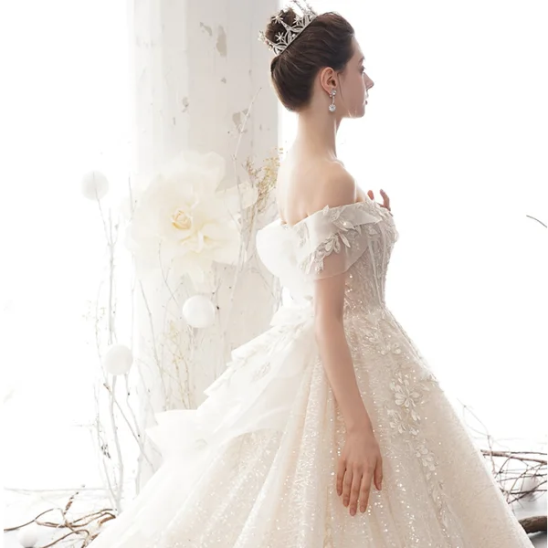 Sparkly Champagne Wedding Dresses 2020 Ball Gown Off-The-Shoulder Short Sleeve Backless Glitter Sequins Tulle Appliques Lace Beading Cathedral Train Ruffle