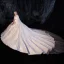 Schöne Ivory / Creme Satin Brautkleider / Hochzeitskleider Mit Umhang 2020 A Linie Schultern Ärmellos Rückenfreies Perlenstickerei Kapelle-Schleppe Rüschen