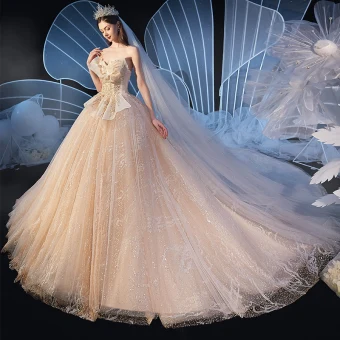 Chic Beautiful Champagne Wedding Dresses 2020 Ball Gown Sweetheart Backless Sleeveless Beading Glitter Tulle Cathedral Train Ruffle