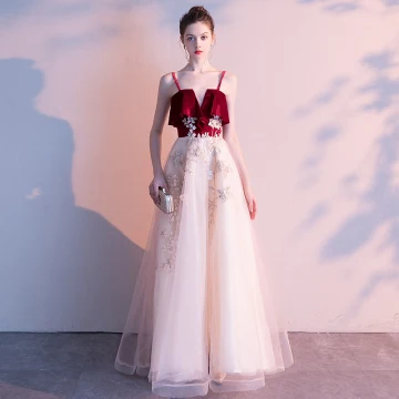 Chic Belle Champagne Robe De Soirée 2020 Princesse Bretelles Spaghetti Sans Manches Appliques En Dentelle Longue Volants Dos Nu Robe De Ceremonie