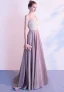 High End Pink Abendkleider 2020 A Linie V-Ausschnitt Kurze Ärmel Glanz Polyester Perlenstickerei Sweep / Pinsel Zug Rückenfreies Festliche Kleider