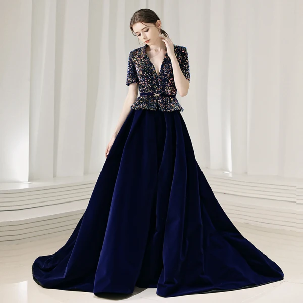 Fashion Navy Blue Suede Winter Evening Dresses  2020 A-Line / Princess V-Neck Short Sleeve Sash Sequins Court Train Ruffle Formal Dresses