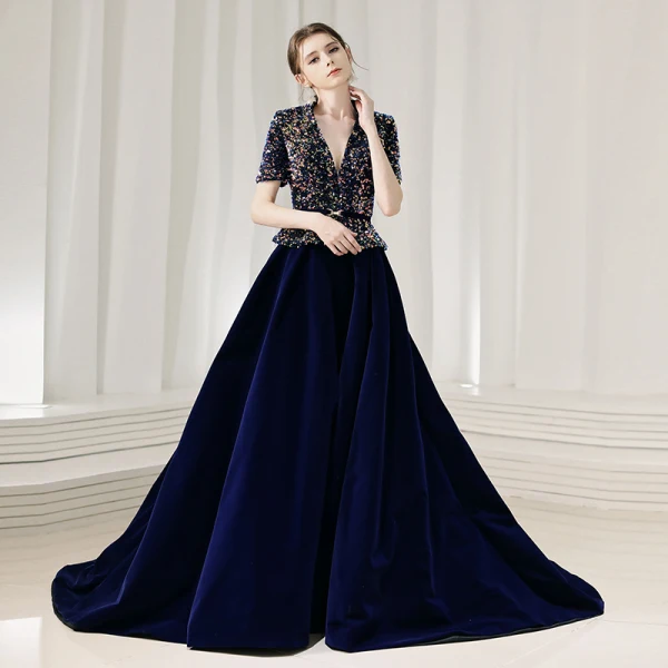 Fashion Navy Blue Suede Winter Evening Dresses  2020 A-Line / Princess V-Neck Short Sleeve Sash Sequins Court Train Ruffle Formal Dresses