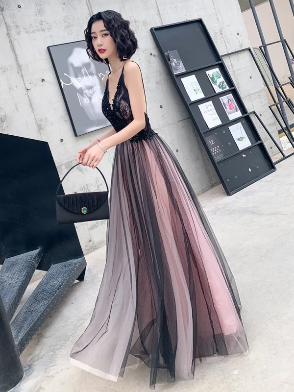 Sexy Noire Robe De Soirée 2020 Princesse Bretelles Spaghetti Sans Manches Appliques En Dentelle Perlage Longue Volants Dos Nu Robe De Ceremonie