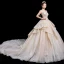 Atemberaubend Champagner Brautkleider / Hochzeitskleider 2020 Ballkleid Spaghettiträger Ärmellos Rückenfreies Glanz Tülle Applikationen Spitze Perlenstickerei Königliche Schleppe Rüschen
