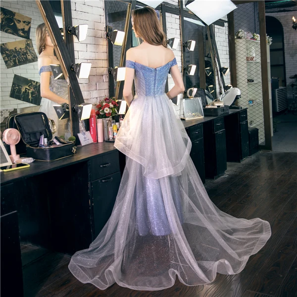 Chic / Belle Bleu Ciel Dégradé De Couleur Robe De Soirée 2020 Trompette / Sirène De l'épaule Manches Courtes Glitter Polyester Train De Balayage Dos Nu Robe De Ceremonie
