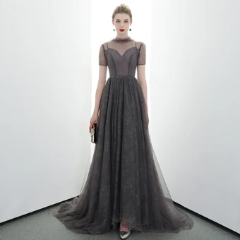 Élégant Gris Noire Transparentes Robe De Soirée 2020 Princesse Col Haut Manches Courtes Train De Balayage Volants Robe De Ceremonie