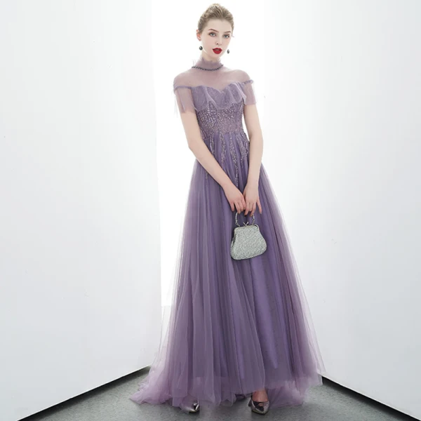 Élégant Grape Transparentes Robe De Soirée 2020 Princesse Col Haut Manches Courtes Perlage Train De Balayage Volants Dos Nu Robe De Ceremonie